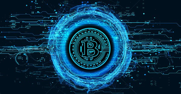 Digitales Bitcoin-Symbol in einem futuristischen, blauen, kreisförmigen Design auf schwarzem Hintergrund.