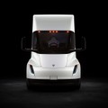 TESLA - Cybercab und tanzende Optimus-Roboter