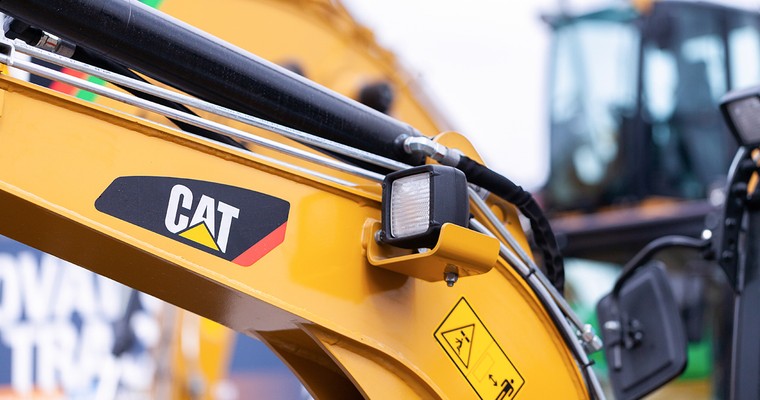 CATERPILLAR - Aktie legt nach gemischtem Quartalsbericht zu