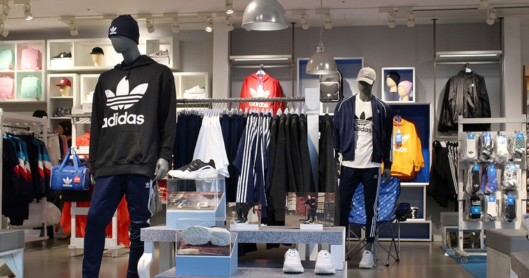 ADIDAS - Gewinn liegt unter den Erwartungen, Umsatzprognose erhöht