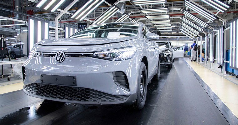 VOLKSWAGEN – Der Tanz über dem Abgrund
