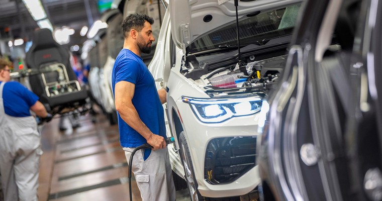 Teaserbild von VOLKSWAGEN - Absatzrückgang verschärft sich weiter!