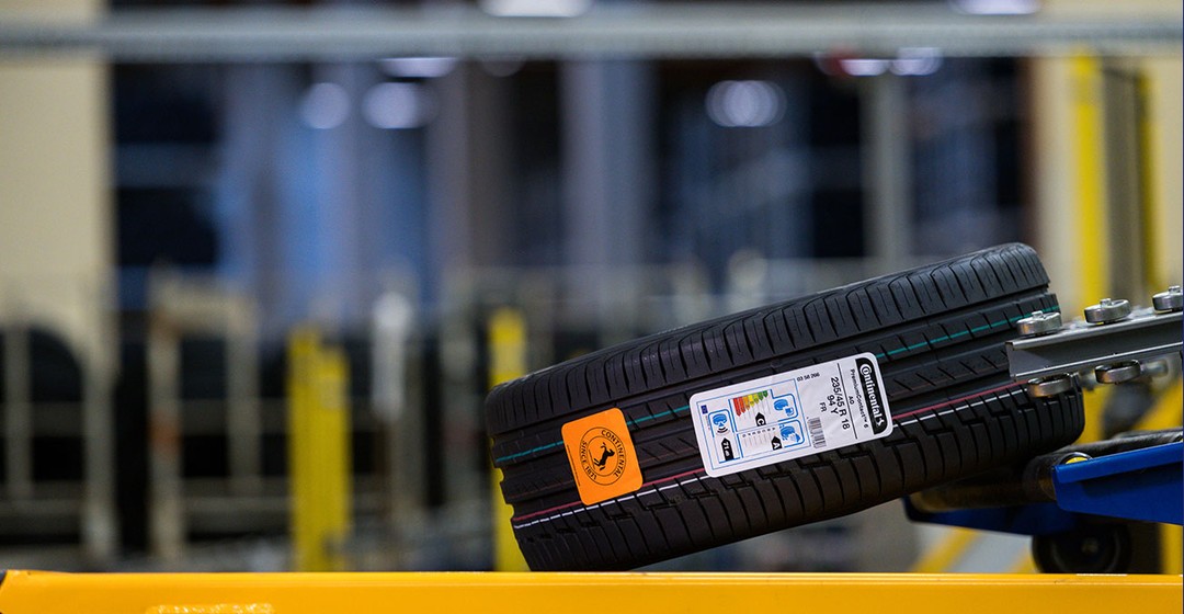 Wer fährt den heißesten Reifen? Conti, Pirelli und Michelin im Check