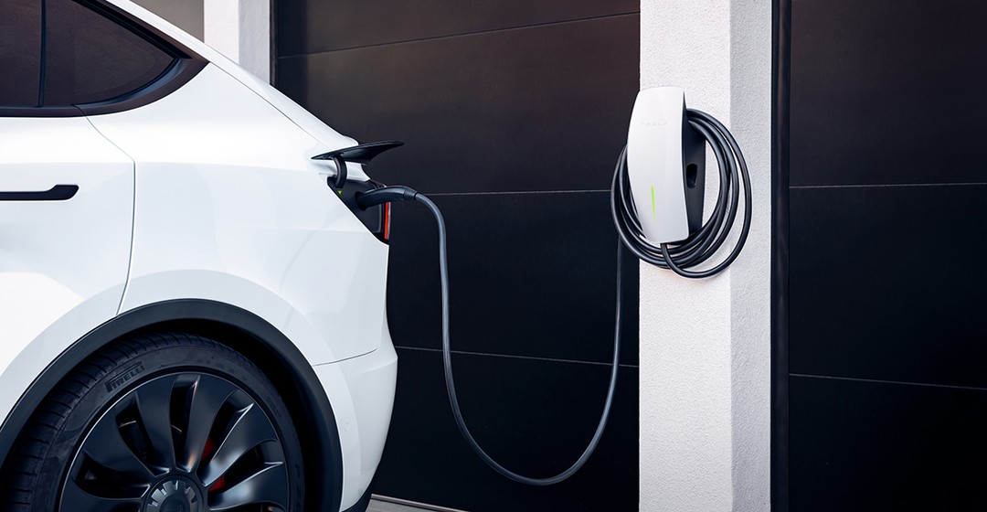 TESLA - Analyst sieht mehr als 90 % Abwärtspotenzial für die Aktie