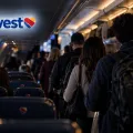Teaserbild von SOUTHWEST AIRLINES: Rekorderlös je Sitzmeile – Gewinnziel sinkt erneut