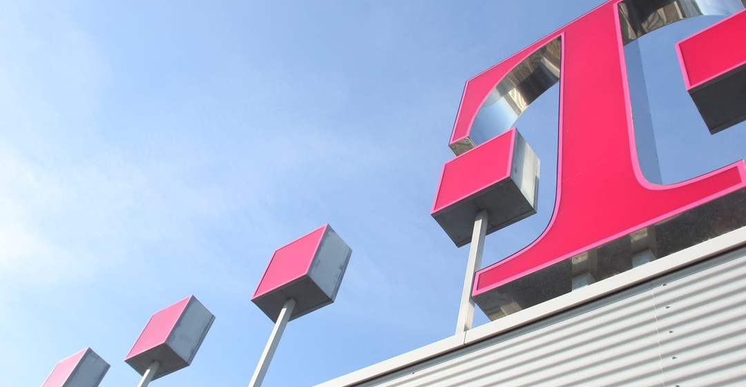 Rückblick: Deutsche Telekom und Fresenius Medical Care🔴 Aktie im Fokus, wie liefen die Tradingideen?!