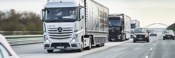 DAIMLER TRUCK - Was Für Ein Comeback Der Aktie Spricht | Stock3