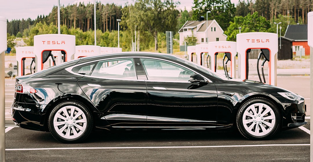 TESLA liefert weniger Fahrzeuge aus als erwartet