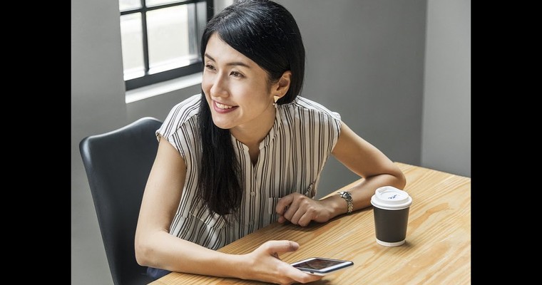 DAX zum Montag schwächer, Shanghai-Kurse belasten, Tencent im Fokus, About You und SAF Holland stark